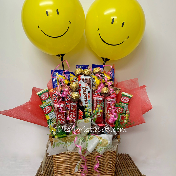 Cheerful Smiles Candy Bouquet-CB1