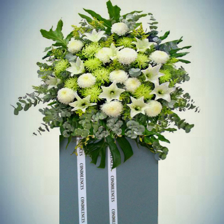 Funeral Flowers Arrangement 13-Peaceful Memories