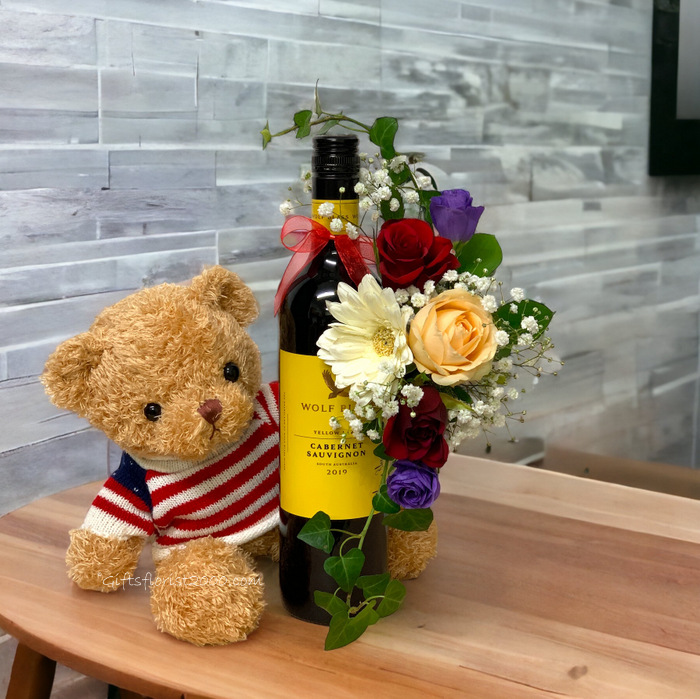 Birthday Set-Wine, Flowers & Teddy Bear