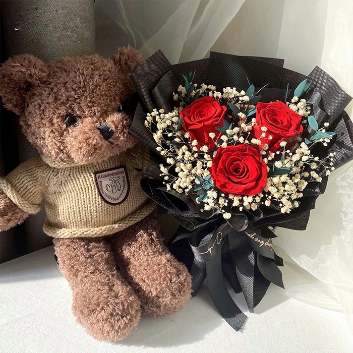 Bear & Preserved Roses-BD5