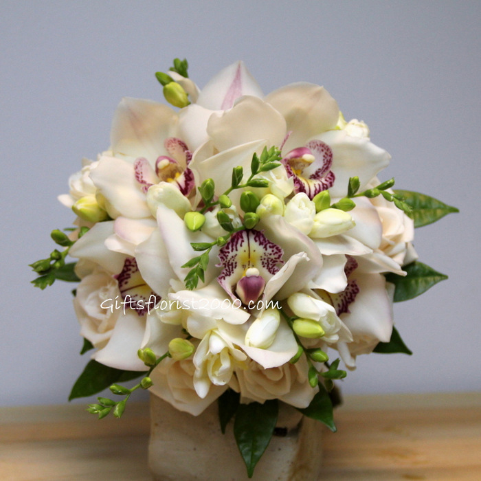 Cymbidium & Roses-Bridal Bouquet B14
