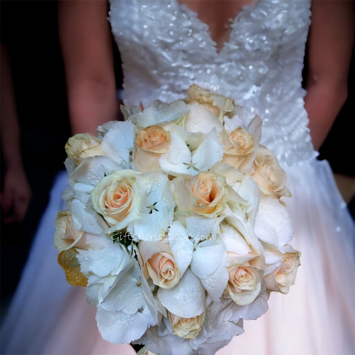 Roses & White Hydrangea-Bridal Bouquet B19