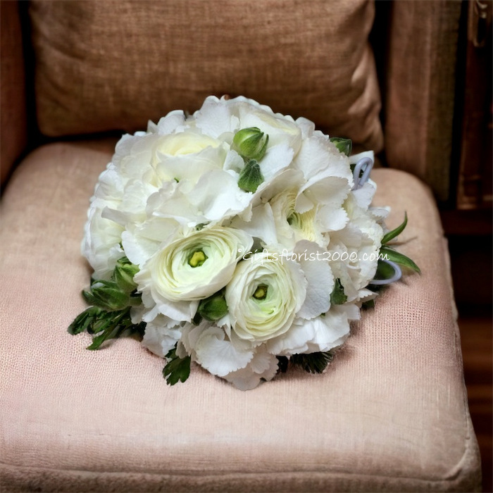 Classic White-Bridal Bouquet B2