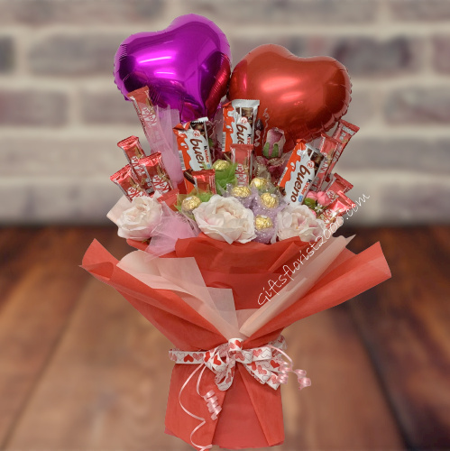 Romantic In Red Standing Candy Bouquet-CB8