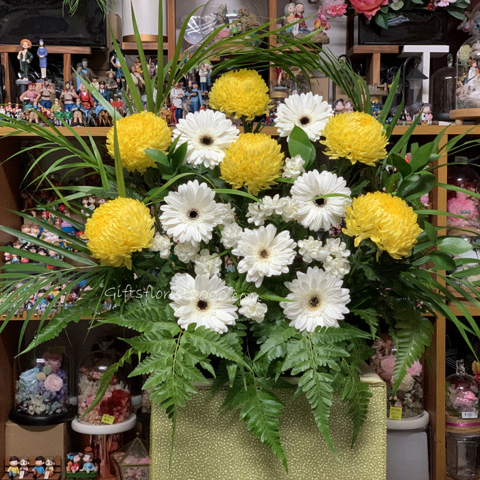 Funeral Flowers Arrangement 12-For The Memory