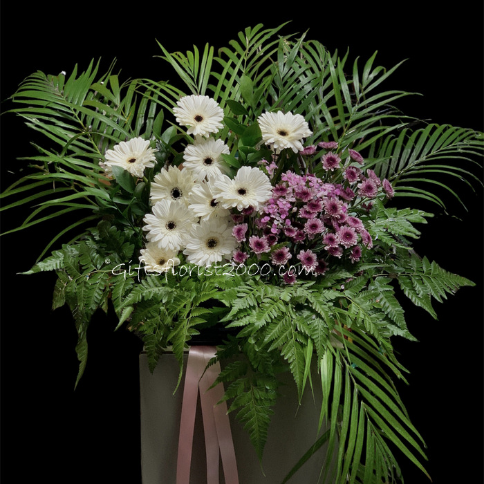 Funeral Flowers A9-Splendor Standing Spray