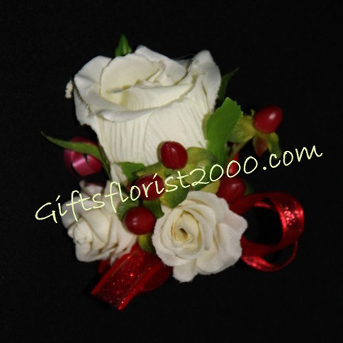 Rose & Berries-Silk Flowers Corsage 9