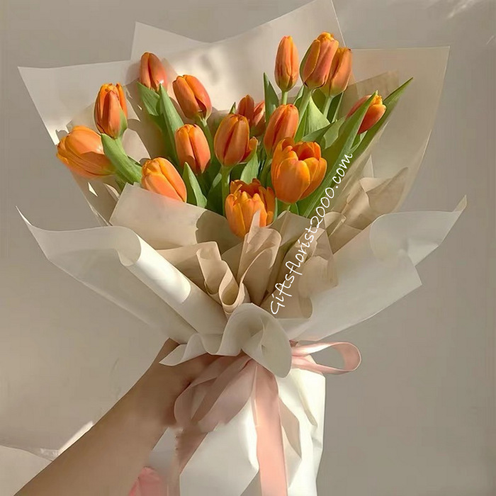 2023VD16-Orange Tulip Bouquet